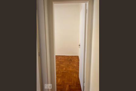 Apartamento à venda com 71m², 2 quartos e sem vagaCorredor