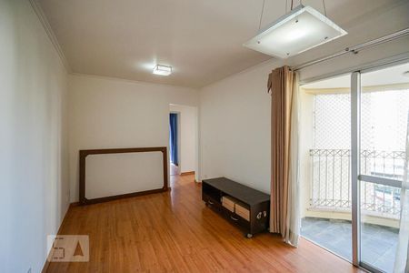 Apartamento para alugar com 69m², 3 quartos e 1 vagaSala
