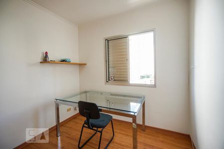 Quarto 01 de apartamento para alugar com 3 quartos, 69m² em Vila Azevedo, São Paulo