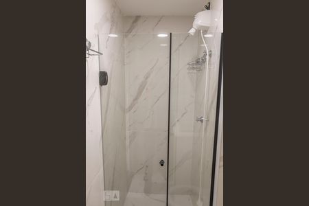 Banheiro de apartamento para alugar com 1 quarto, 30m² em Água Branca, São Paulo