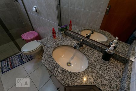Apartamento à venda com 166m², 2 quartos e 1 vagaBanheiro 