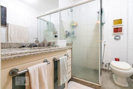 Apartamento à venda com 183m², 3 quartos e 3 vagas Apartamento à venda com 183m², 3 quartos e 3 vagasBanheiro da Suíte 3