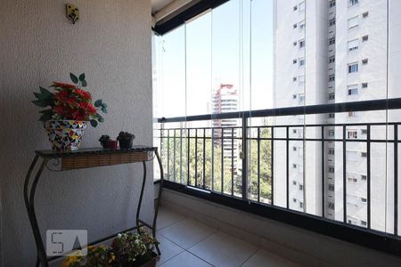 Varanda de apartamento à venda com 3 quartos, 64m² em Jardim Parque Morumbi, São Paulo