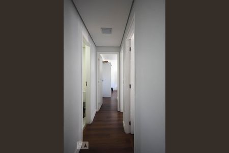 Apartamento à venda com 64m², 3 quartos e 1 vaga Apartamento à venda com 64m², 3 quartos e 1 vagaCorredor