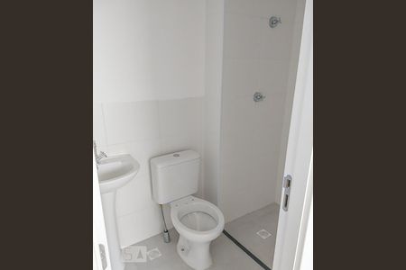 Banheiro de apartamento para alugar com 2 quartos, 38m² em Vila Santa Maria, São Paulo