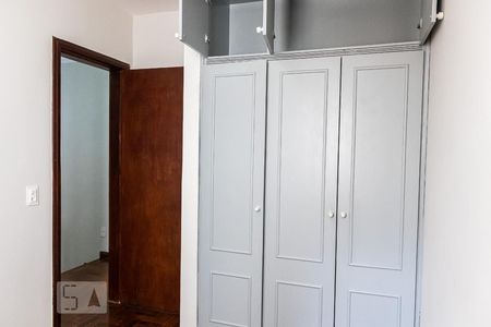 Casa de condomínio para alugar com 94m², 3 quartos e 2 vagasSuíte