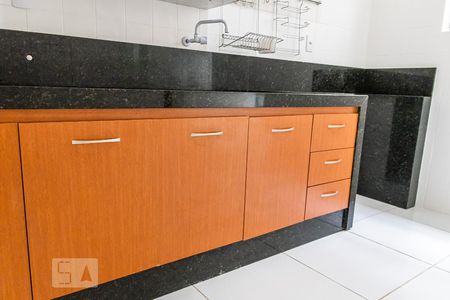 Casa de condomínio para alugar com 94m², 3 quartos e 2 vagasCozinha