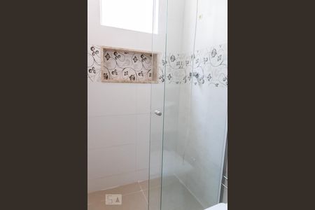 Casa de condomínio para alugar com 94m², 3 quartos e 2 vagasBanheiro da Suíte