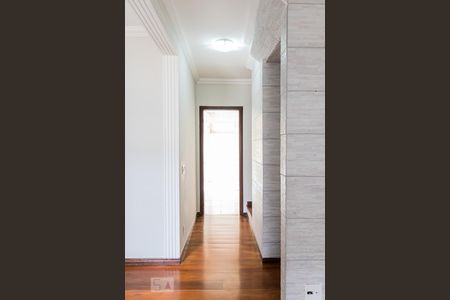 Casa de condomínio para alugar com 94m², 3 quartos e 2 vagasCorredor