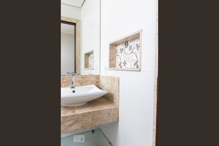 Casa de condomínio para alugar com 94m², 3 quartos e 2 vagasBanheiro da Suíte