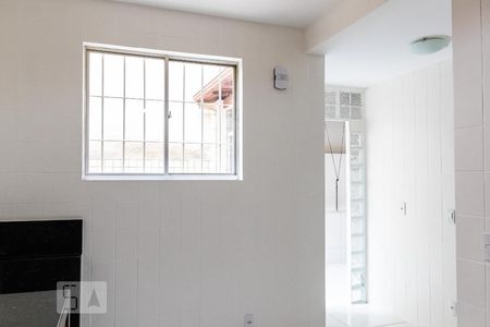 Casa de condomínio para alugar com 94m², 3 quartos e 2 vagasCozinha