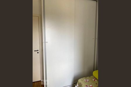 Apartamento para alugar com 104m², 3 quartos e 2 vagasQuarto 2