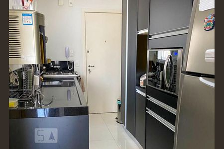 Apartamento para alugar com 104m², 3 quartos e 2 vagasCozinha