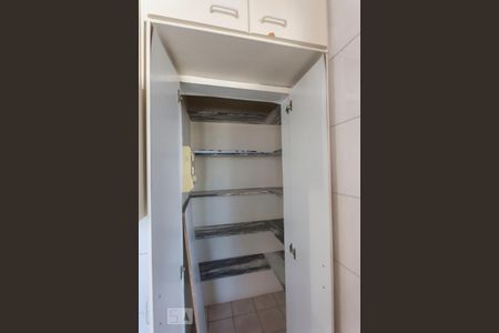 Apartamento à venda com 98m², 3 quartos e 2 vagasDespensa