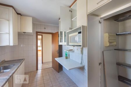 Apartamento à venda com 98m², 3 quartos e 2 vagasCozinha