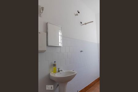 Casa para alugar com 104m², 4 quartos e sem vagaBanheiro