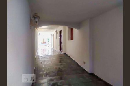 Entrada  de casa para alugar com 4 quartos, 440m² em Indianópolis, São Paulo