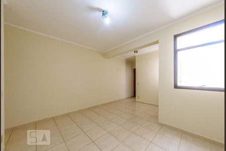 Sala de apartamento para alugar com 2 quartos, 76m² em Cambuí, Campinas