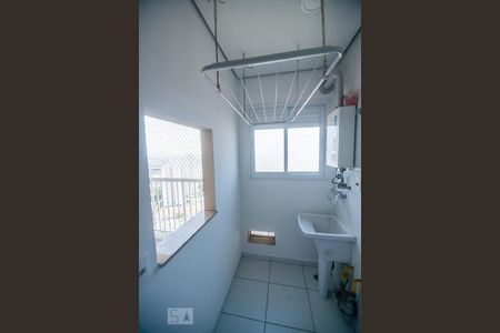 Apartamento à venda com 68m², 2 quartos e 1 vagaÁrea de Serviço