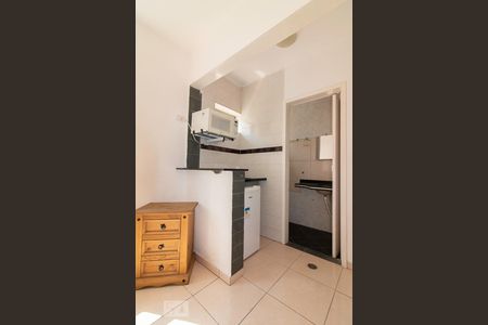 Cozinha de kitnet/studio para alugar com 1 quarto, 20m² em Indianópolis, São Paulo
