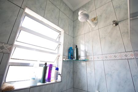 Casa à venda com 174m², 4 quartos e 2 vagasBanheiro