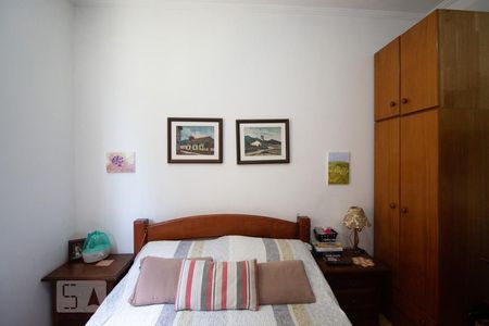 Casa à venda com 174m², 4 quartos e 2 vagasQuarto