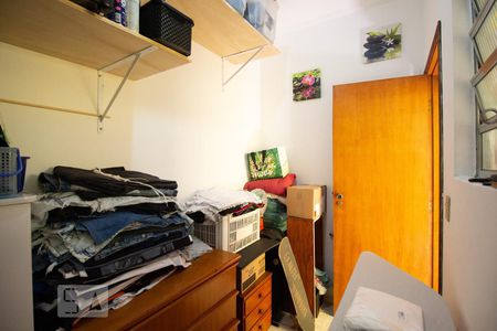 Casa à venda com 174m², 4 quartos e 2 vagasQuarto