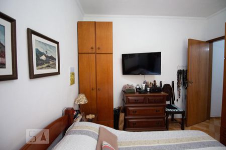 Casa à venda com 174m², 4 quartos e 2 vagasQuarto