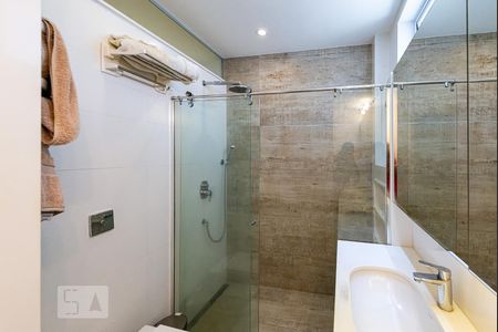 Banheiro da Suíte de apartamento à venda com 3 quartos, 170m² em Jardim Botânico, Rio de Janeiro