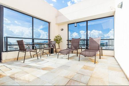 Apartamento à venda com 48m², 1 quarto e 1 vaga Apartamento à venda com 48m², 1 quarto e 1 vagaÁrea comum - Piscina