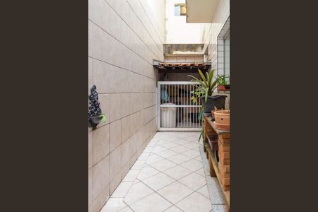 Casa à venda com 321m², 3 quartos e 4 vagas Casa à venda com 321m², 3 quartos e 4 vagasCanil