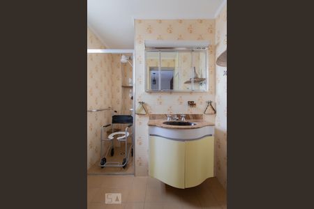 Apartamento à venda com 160m², 3 quartos e 1 vagaBanheiro da Suíte