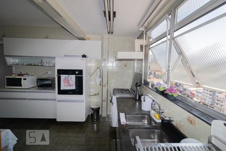 Apartamento à venda com 160m², 3 quartos e 1 vagaCozinha