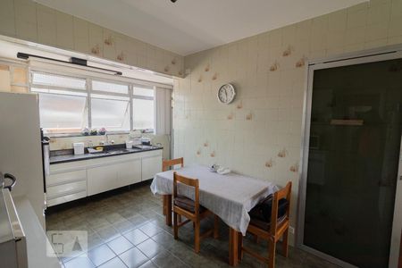 Apartamento à venda com 160m², 3 quartos e 1 vagaCozinha