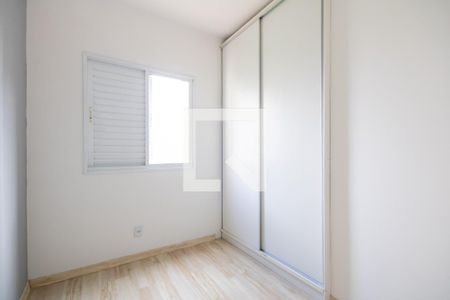 Quarto 2 de apartamento para alugar com 3 quartos, 65m² em Umuarama, Osasco