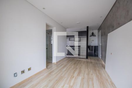 Sala de apartamento para alugar com 3 quartos, 65m² em Umuarama, Osasco