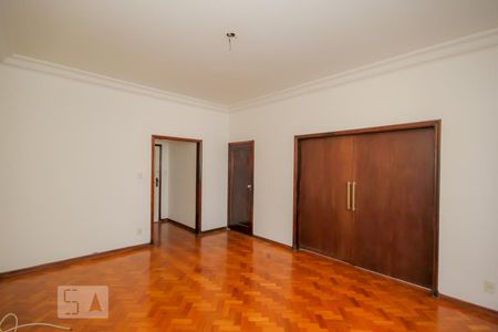 Apartamento para alugar com 160m², 2 quartos e 1 vagaSala