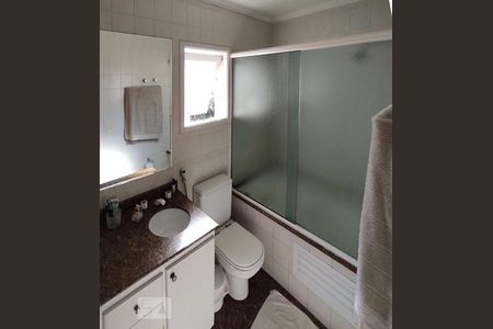 Casa de condomínio à venda com 310m², 3 quartos e sem vagaBanheiro