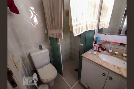 Banheiro de casa de condomínio para alugar com 3 quartos, 310m² em Vila São Silvestre, São Paulo