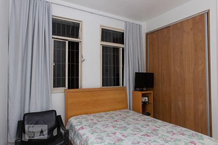 Apartamento para alugar com 170m², 3 quartos e 1 vagaQuarto - Armários