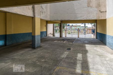 Apartamento para alugar com 74m², 2 quartos e 1 vaga Apartamento para alugar com 74m², 2 quartos e 1 vagaPortão de entrada da garagem