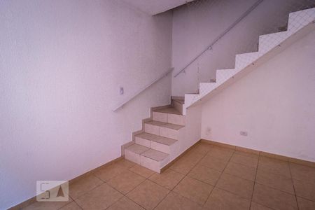 Casa de condomínio para alugar com 30m², 1 quarto e sem vagaSala