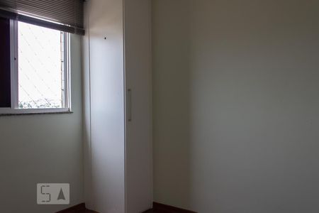 Quarto1 de apartamento à venda com 2 quartos, 55m² em Fernão Dias, Belo Horizonte