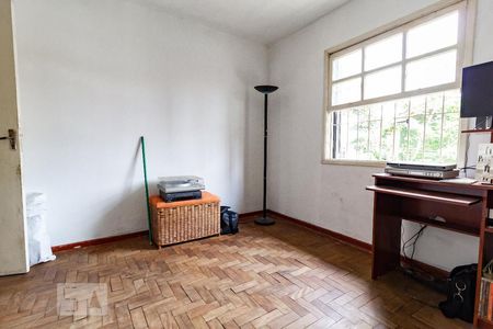 Quarto 1 de casa para alugar com 2 quartos, 120m² em Vila Anhanguera, São Paulo
