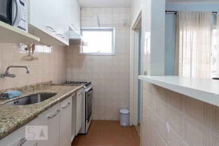 Apartamento à venda com 42m², 1 quarto e 1 vaga Apartamento à venda com 42m², 1 quarto e 1 vagaCozinha