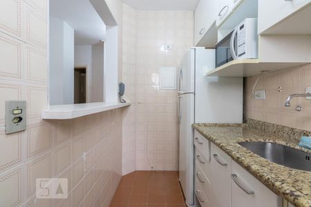 Apartamento à venda com 42m², 1 quarto e 1 vaga Apartamento à venda com 42m², 1 quarto e 1 vagaCozinha