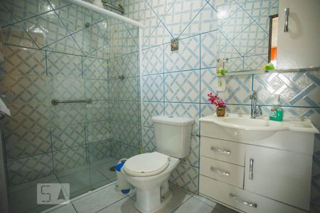 Banheiro de casa para alugar com 1 quarto, 60m² em Jardim Oriental, São Paulo