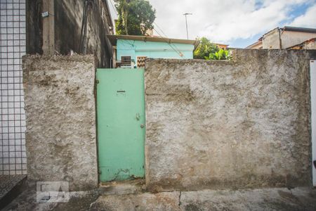Casa para alugar com 60m², 1 quarto e sem vaga Casa para alugar com 60m², 1 quarto e sem vagaFachada