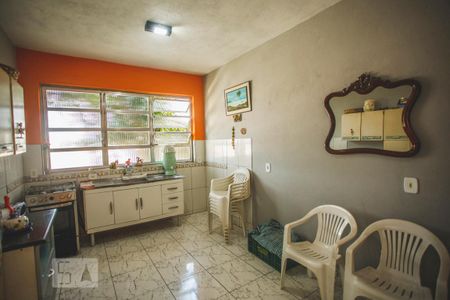 Casa para alugar com 60m², 1 quarto e sem vaga Casa para alugar com 60m², 1 quarto e sem vagaCozinha