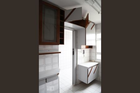 Apartamento para alugar com 65m², 2 quartos e 1 vagaCozinha